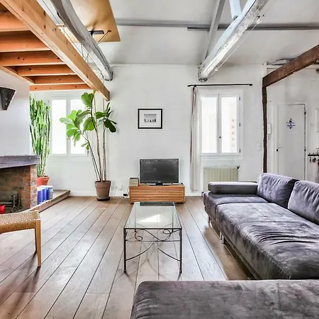 Charming Duplex Bastille By Weekome